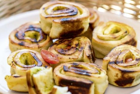 pizza-schnecken-grill.jpg